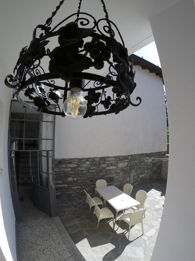La Casa Delle Zie Villa เมนาจโจ ภายนอก รูปภาพ
