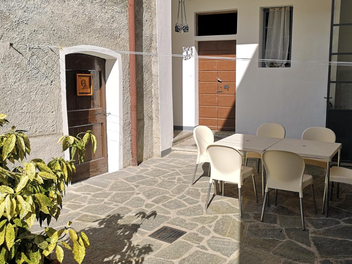La Casa Delle Zie Villa เมนาจโจ ภายนอก รูปภาพ